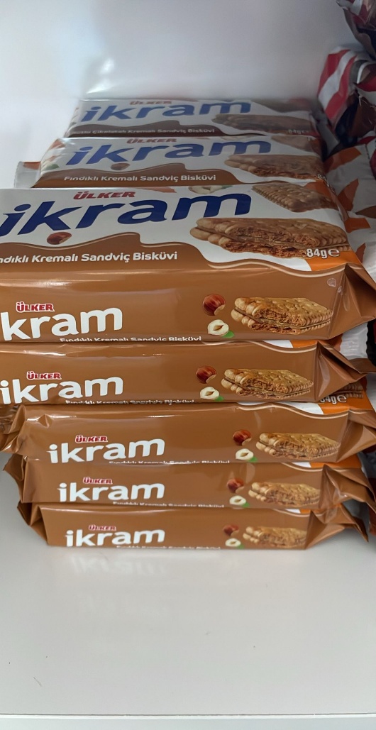 İkram(Fındıklı Kremalı- Sütlü Çikolatalı)
